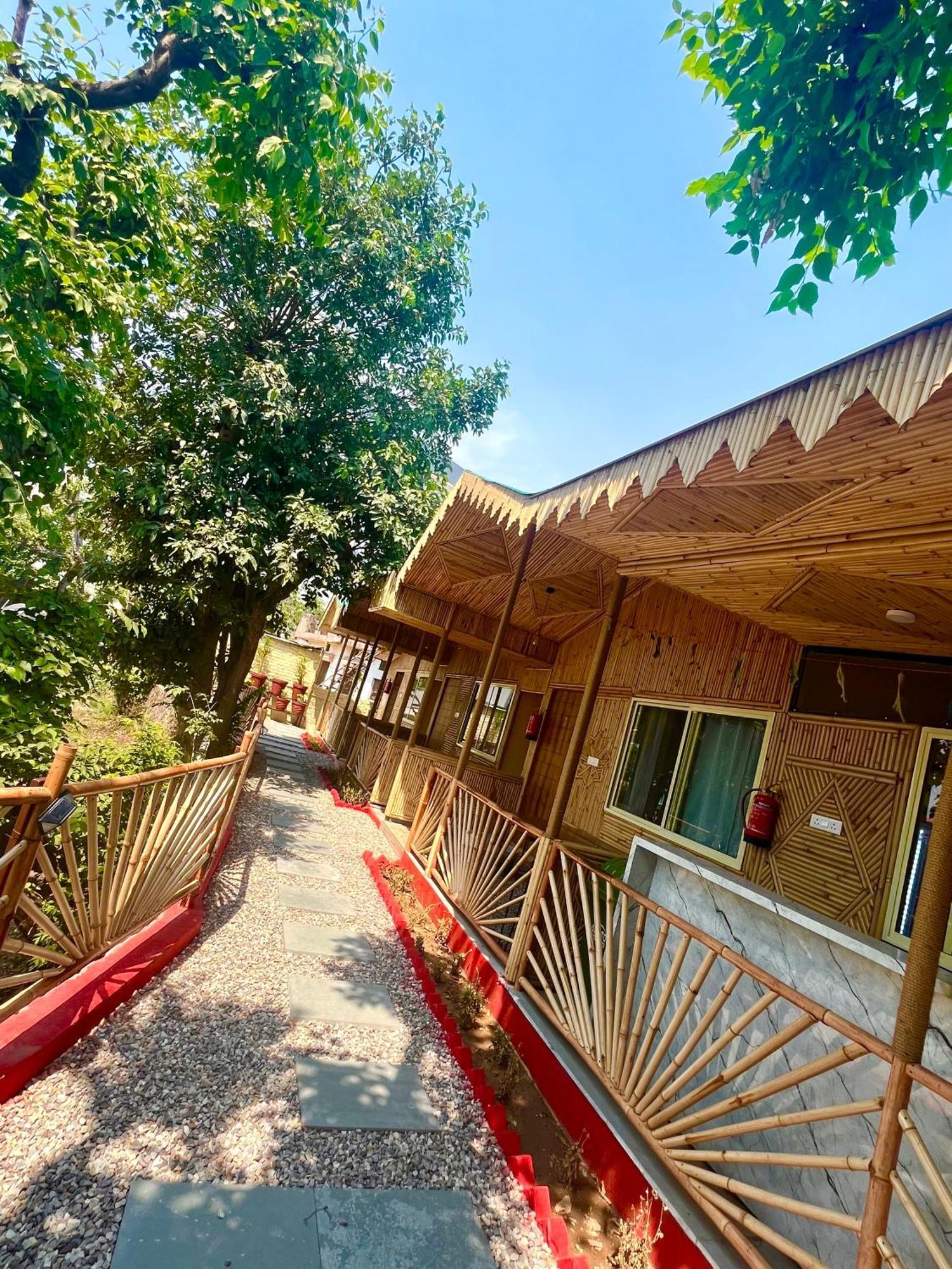 Bamboo Garden Cottages And Cafe Rishīkesh Exterior foto